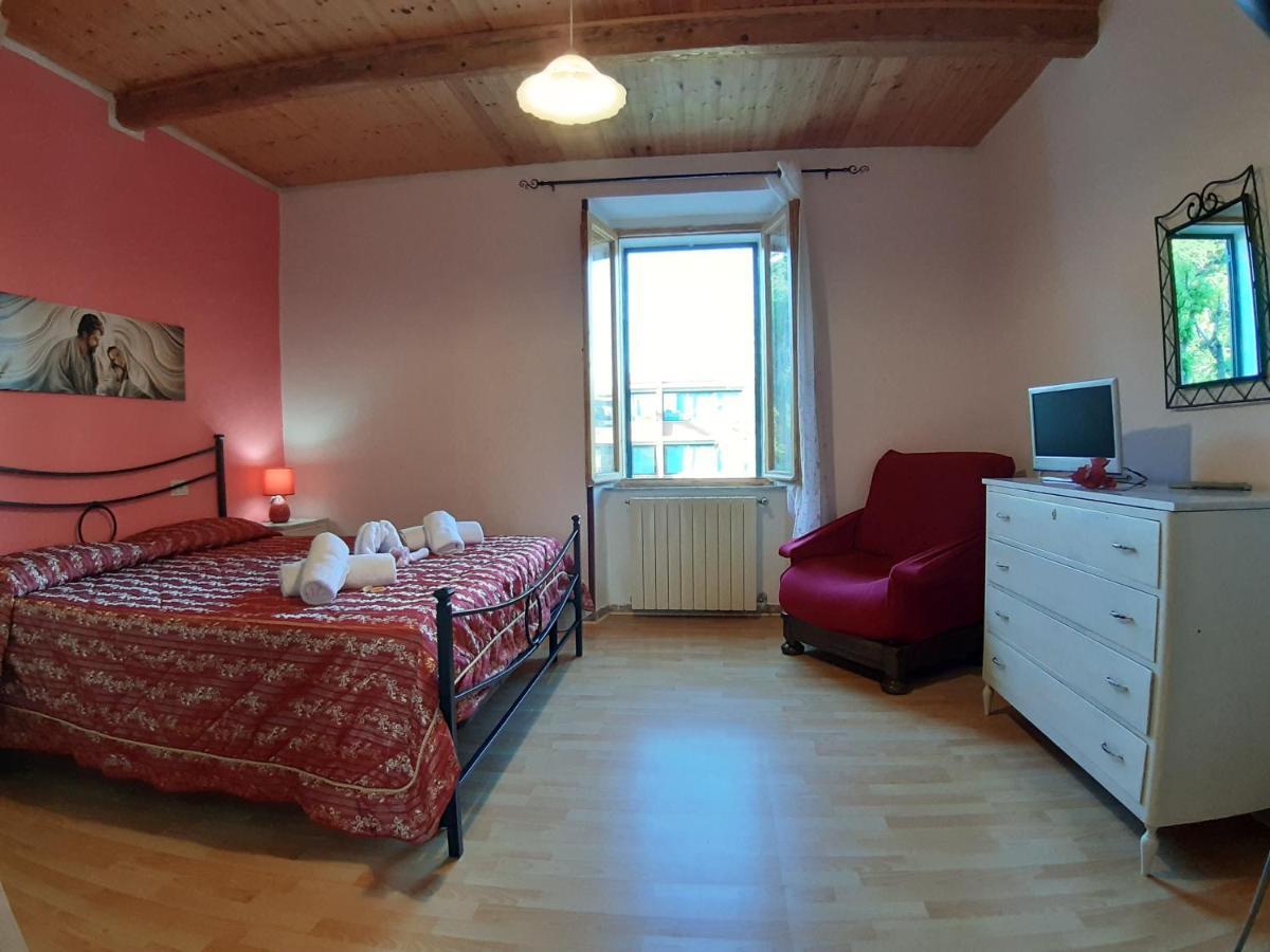 マッサ・マリッティマCasa La Fonteアパートメント エクステリア 写真